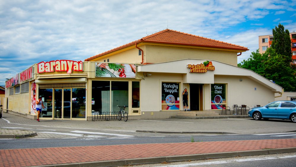 BARANYAI ÉLELMISZERBOLT és gyorsbüfé